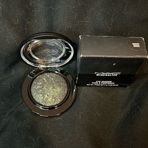 MAC COSMETICS MINERALIZE EYE SHADOW